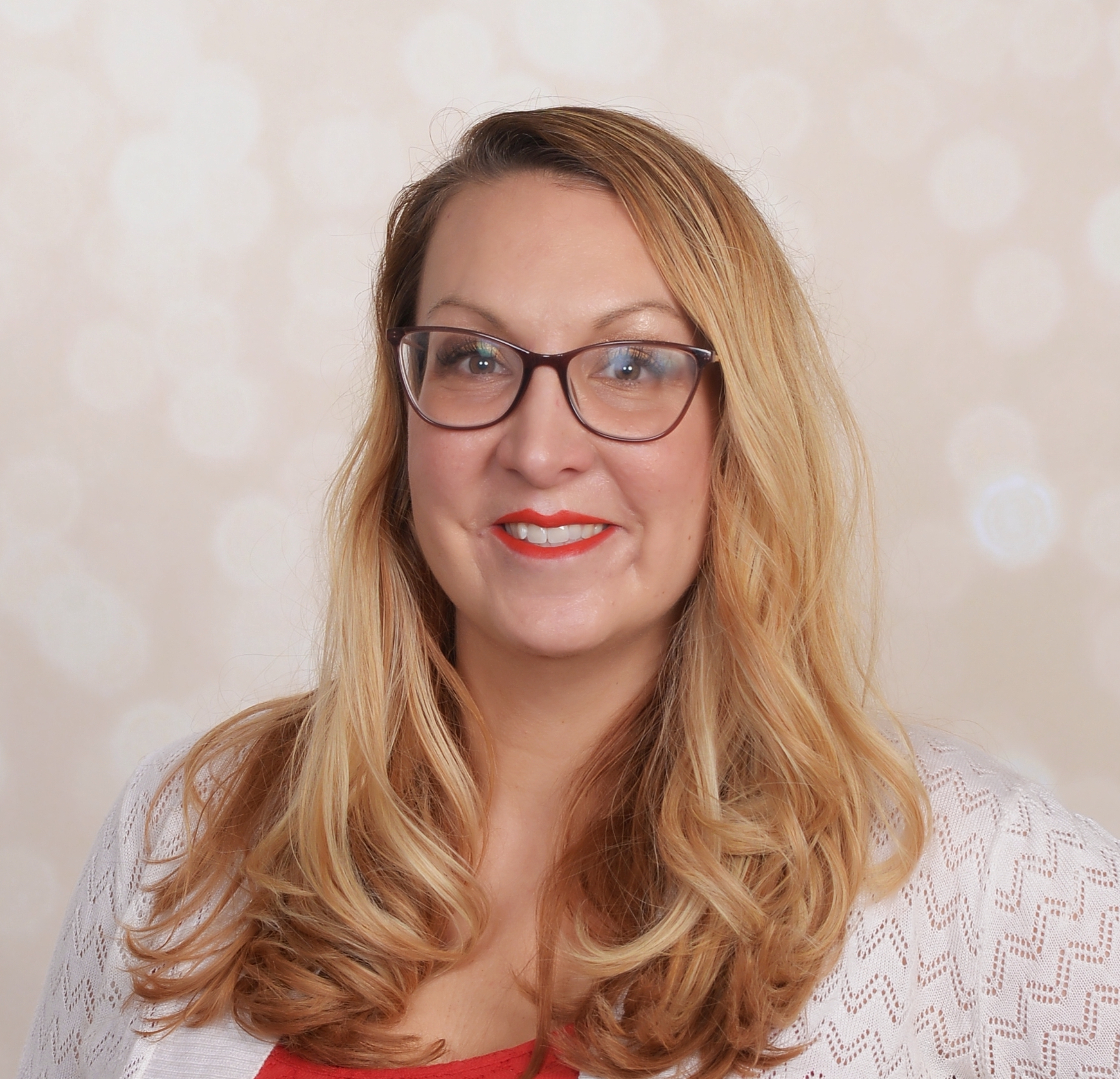Read more about the article Crystal Lynn Coaching